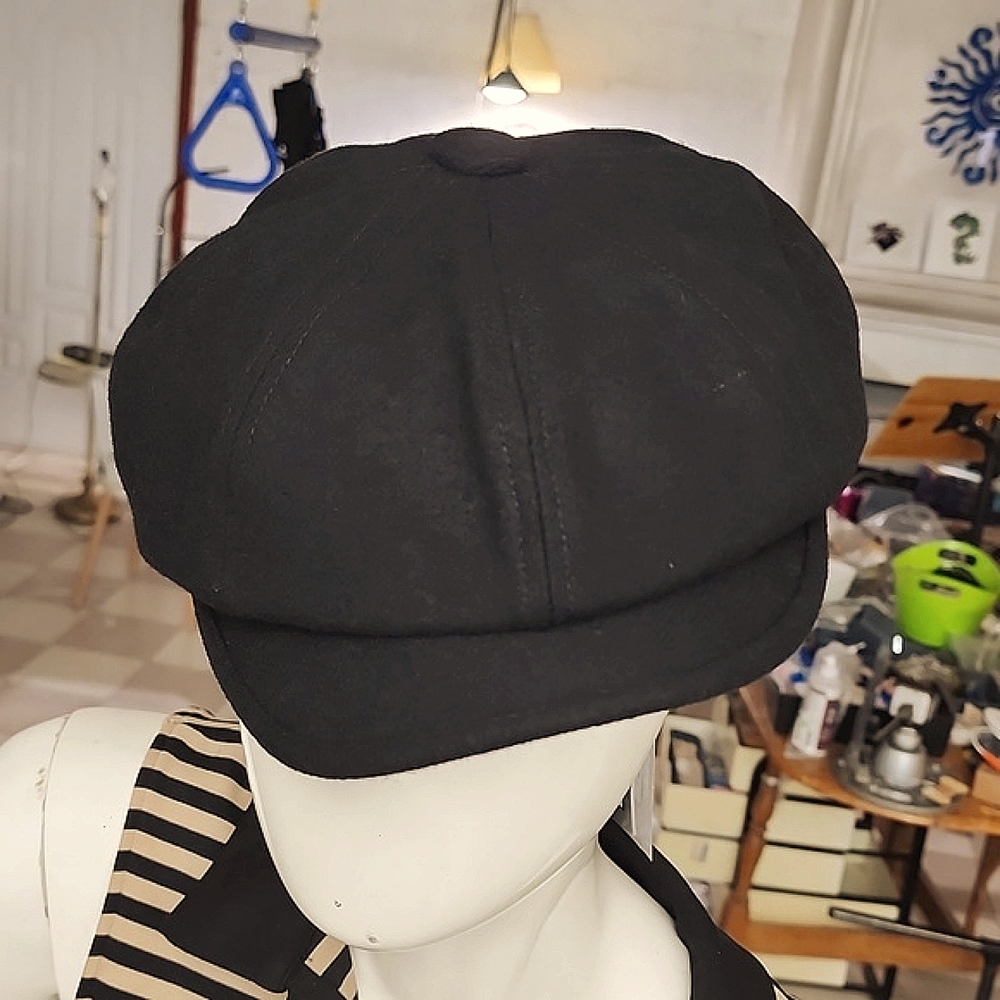 Comhats Paperboy hat new tags